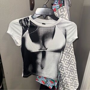 SHEIN Monochrome Graphic Short Sleeve Tee